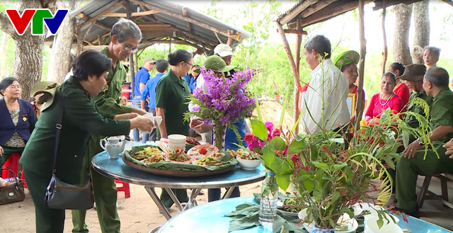 Hành quân về nguồn kỷ niệm 68 năm Ngày truyền thống lực lượng Thanh niên Xung phong Việt Nam - Ảnh 2.