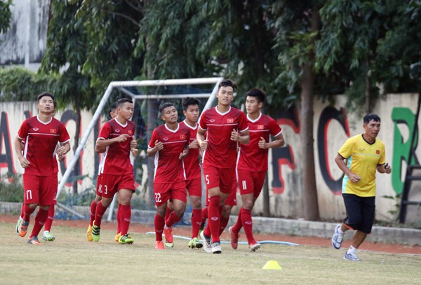 U19 Việt Nam trở lại sân tập, quyết giành trọn 3 điểm trước Philippines - Ảnh 3.