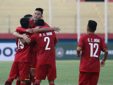 Giải VĐ U19 Đông Nam Á: U19 Việt Nam thắng áp đảo U19 Philippines - Ảnh 1.