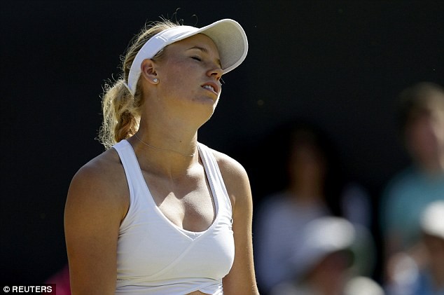 Vòng 2 đơn nữ Wimbledon: Caroline Wozniacki sớm dừng bước - Ảnh 1.