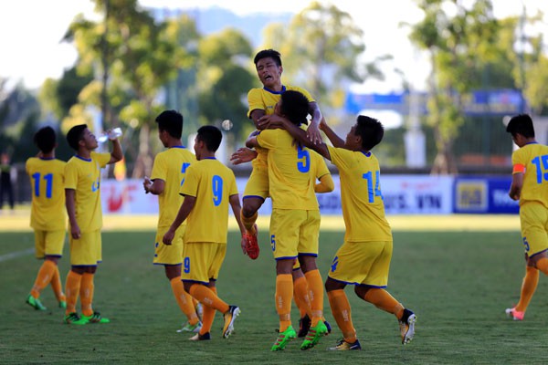 Sông Lam Nghệ An và Viettel gặp nhau tại trận chung kết giải U17 Quốc gia - Cúp Thái Sơn Nam 2018 - Ảnh 2. Sông Lam Nghệ An và Viettel gặp nhau tại trận chung kết giải U17 Quốc gia - Cúp Thái Sơn Nam 2018 - Ảnh 2.