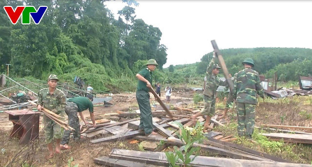 Kon Tum khẩn trương khắc phục hậu quả mưa lũ tại huyện biên giới Ia HDrai - Ảnh 3.