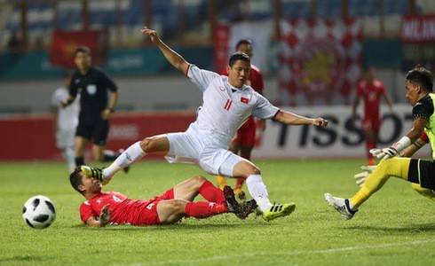 “Song Đức” của Olympic Việt Nam “bắt sóng” ghi 2 bàn vào lưới Olympic Nepal - Ảnh 2.