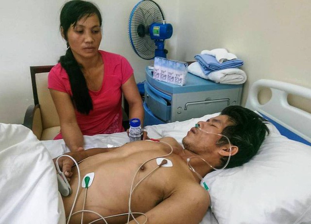 “Ba ơi, đừng bỏ rơi mẹ và chúng con lúc này nhé!” - Ảnh 1.