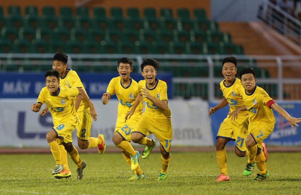 Chung kết U15 Quốc gia 2018: Sông Lam Nghệ An Đăng quang ngôi vô địch - Ảnh 2.