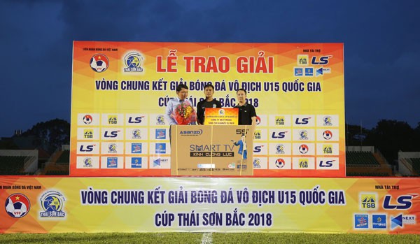 Chung kết U15 Quốc gia 2018: Sông Lam Nghệ An Đăng quang ngôi vô địch - Ảnh 10.