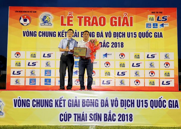 Chung kết U15 Quốc gia 2018: Sông Lam Nghệ An Đăng quang ngôi vô địch - Ảnh 6.