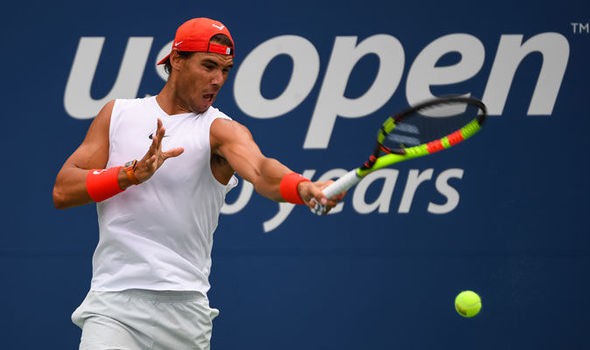 Rafael Nadal sẽ copy chiến thuật của Roger Federer vào năm 2019? - Ảnh 1.