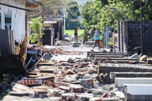 Cư dân đảo Lombok trăn trở với nỗi lo ổn định cuộc sống sau động đất - Ảnh 9.