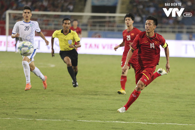 Những hình ảnh không thể nào quên trong ngày đăng quang giải tứ hùng của U23 Việt Nam - Ảnh 2. Những hình ảnh không thể nào quên trong ngày đăng quang giải tứ hùng của U23 Việt Nam - Ảnh 2.