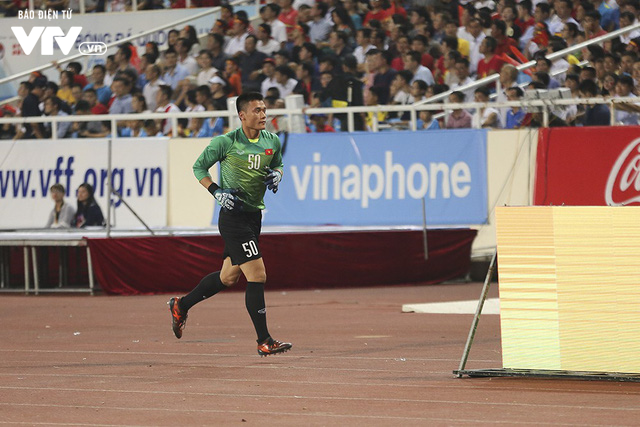 Những hình ảnh không thể nào quên trong ngày đăng quang giải tứ hùng của U23 Việt Nam - Ảnh 8. Những hình ảnh không thể nào quên trong ngày đăng quang giải tứ hùng của U23 Việt Nam - Ảnh 8.