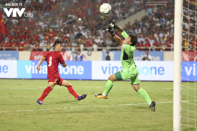 Những hình ảnh không thể nào quên trong ngày đăng quang giải tứ hùng của U23 Việt Nam - Ảnh 15. Những hình ảnh không thể nào quên trong ngày đăng quang giải tứ hùng của U23 Việt Nam - Ảnh 15.