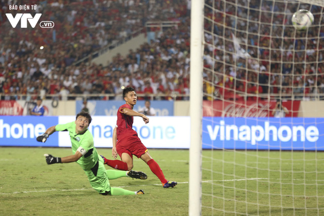 Những hình ảnh không thể nào quên trong ngày đăng quang giải tứ hùng của U23 Việt Nam - Ảnh 16. Những hình ảnh không thể nào quên trong ngày đăng quang giải tứ hùng của U23 Việt Nam - Ảnh 16.
