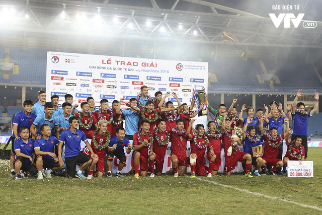 Những hình ảnh không thể nào quên trong ngày đăng quang giải tứ hùng của U23 Việt Nam - Ảnh 23. Những hình ảnh không thể nào quên trong ngày đăng quang giải tứ hùng của U23 Việt Nam - Ảnh 23.