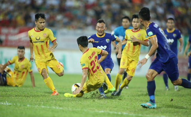 Lịch thi đấu vòng 25 Nuti Café V.League 2018: Căng thẳng cuộc đua giành suất trụ hạng - Ảnh 1.