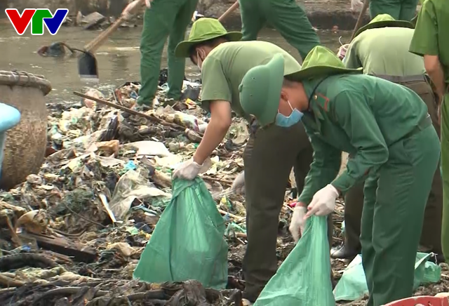 500 thanh niên ra quân hưởng ứng Chiến dịch làm cho thế giới sạch hơn năm 2018 - Ảnh 3.