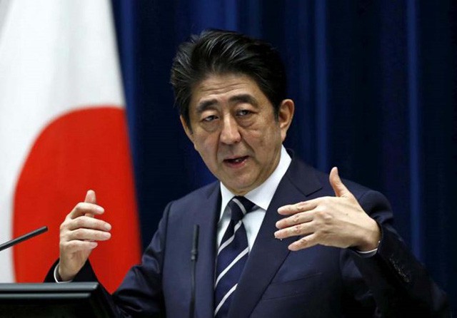 Thách thức đối với Thủ tướng Shinzo Abe trong nhiệm kỳ mới - Ảnh 1.