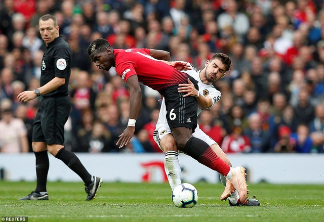 Paul Pogba lớn tiếng dạy dỗ Jose Mourinho - Ảnh 2.