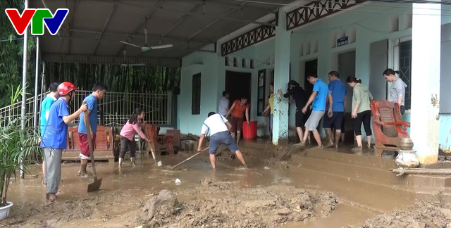 Thanh Hóa: Mường Lát vẫn bị cô lập do mưa lũ và sạt lở đất - Ảnh 3.