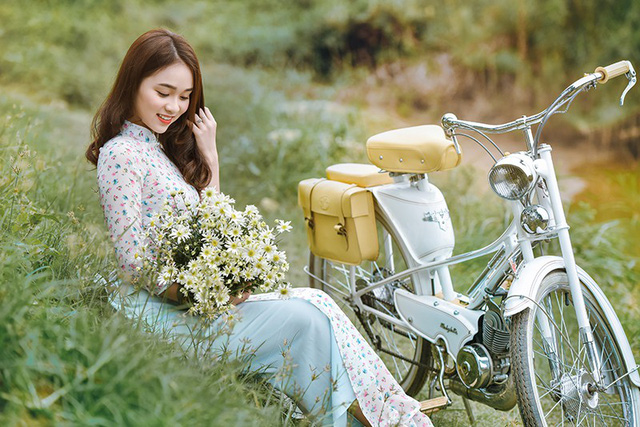 Vẻ thanh tân rạng ngời của cô lớp trưởng tuổi 17 bẻ gãy sừng trâu - Ảnh 6. Vẻ thanh tân rạng ngời của cô lớp trưởng tuổi 17 bẻ gãy sừng trâu - Ảnh 6.