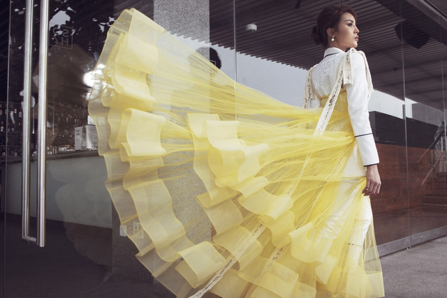 Hoa hậu Kỳ Duy&ecirc;n sexy kh&oacute; cưỡng ở tuổi 21 - Ảnh 4.