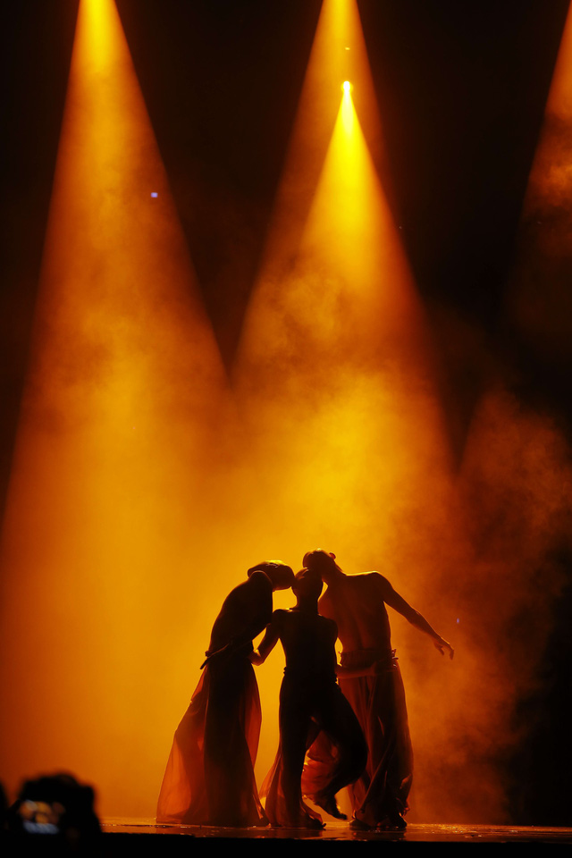 Diva Mỹ Linh bị run v&agrave; căng thẳng khi song ca với NSƯT Tấn Minh - Ảnh 16.