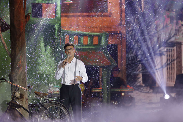 Diva Mỹ Linh bị run v&agrave; căng thẳng khi song ca với NSƯT Tấn Minh - Ảnh 28.