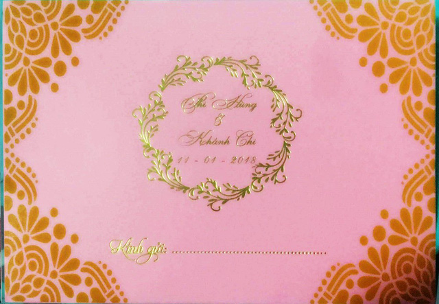 L&acirc;m Kh&aacute;nh Chi h&eacute; lộ thiệp cưới v&agrave; chi tiền tỷ cho v&aacute;y cưới - Ảnh 2.