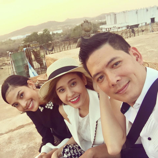 Lộ ảnh tình tứ của MC Bình Minh và Trương Quỳnh Anh gây xôn xao showbiz - Ảnh 12. Lộ ảnh tình tứ của MC Bình Minh và Trương Quỳnh Anh gây xôn xao showbiz - Ảnh 12.