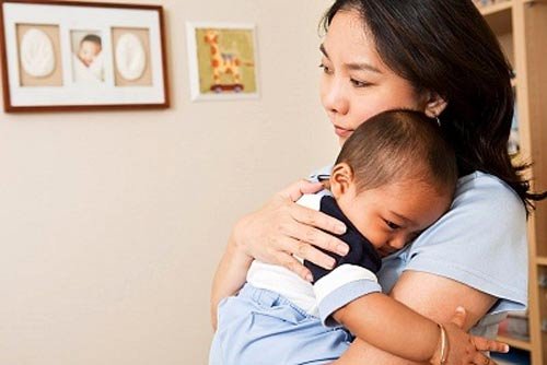 Mách “mẹ chuột túi” bí kíp tự tin “thả” con chơi trên sàn - Ảnh 6.