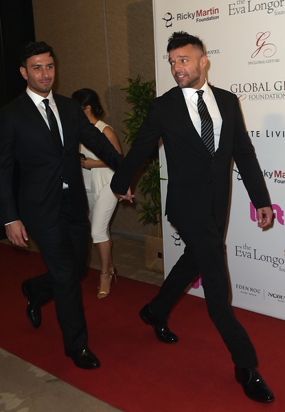 Ricky Martin hạnh phúc sánh đôi bạn trai - Ảnh 6.