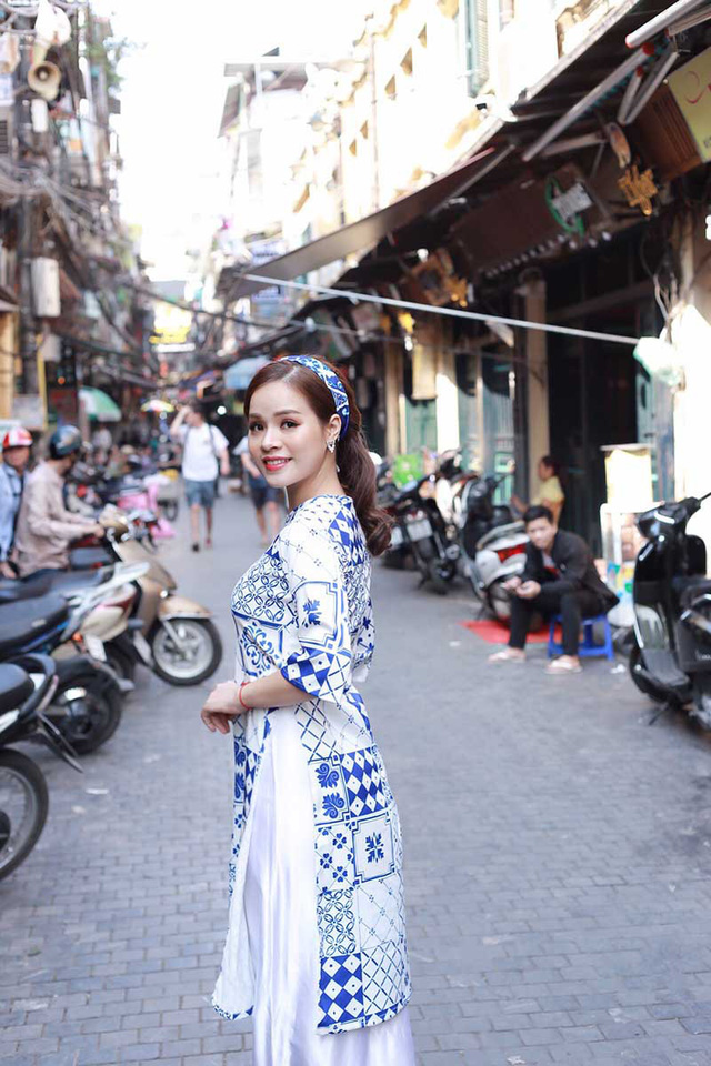 Thiếu nữ Hà thành hóa thân cực ngọt trong bộ ảnh “Cô Ba Sài Gòn” - Ảnh 4. Thiếu nữ Hà thành hóa thân cực ngọt trong bộ ảnh “Cô Ba Sài Gòn” - Ảnh 4.