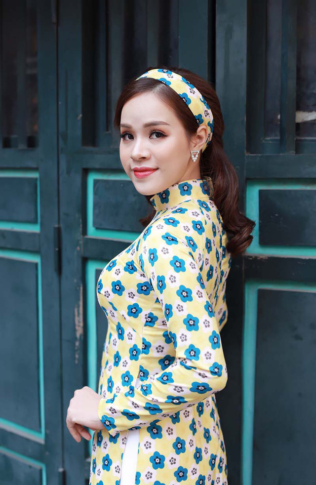 Thiếu nữ Hà thành hóa thân cực ngọt trong bộ ảnh “Cô Ba Sài Gòn” - Ảnh 12. Thiếu nữ Hà thành hóa thân cực ngọt trong bộ ảnh “Cô Ba Sài Gòn” - Ảnh 12.