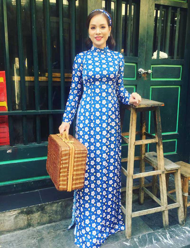 Thiếu nữ Hà thành hóa thân cực ngọt trong bộ ảnh “Cô Ba Sài Gòn” - Ảnh 16. Thiếu nữ Hà thành hóa thân cực ngọt trong bộ ảnh “Cô Ba Sài Gòn” - Ảnh 16.