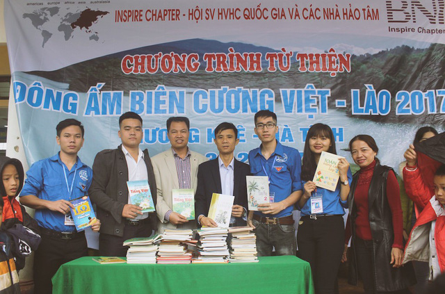 Sinh viên Nghệ Tĩnh mang hơi ấm cho bà dân tộc Chứt - Ảnh 6. Sinh viên Nghệ Tĩnh mang hơi ấm cho bà dân tộc Chứt - Ảnh 6.