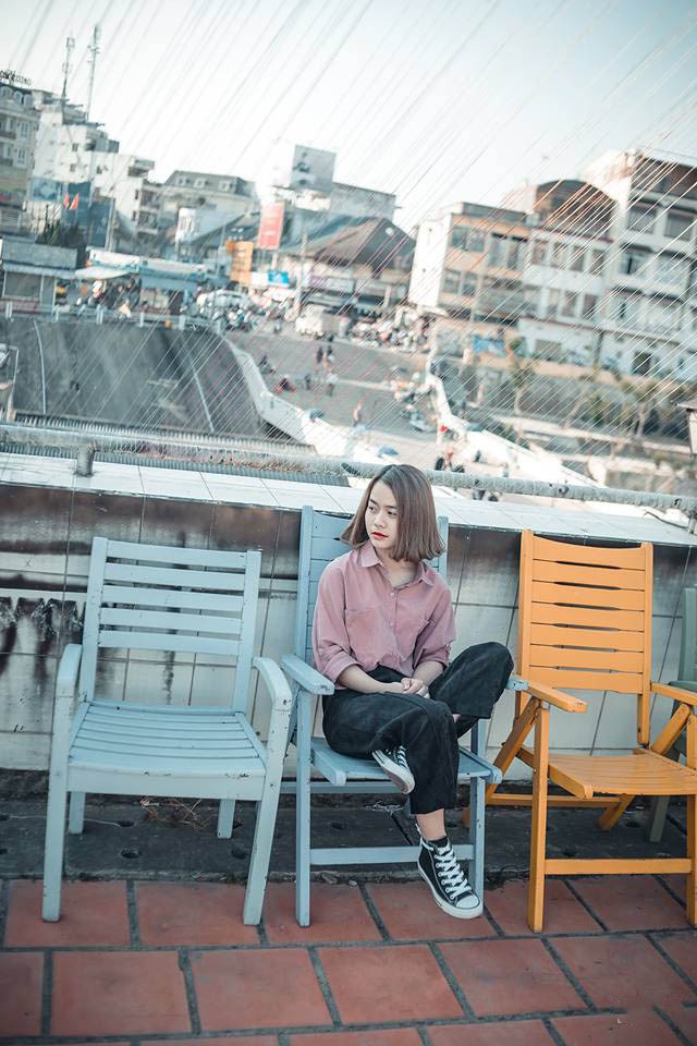 Sau tất cả, em vẫn mong tình yêu ở lại - Ảnh 2. Sau tất cả, em vẫn mong tình yêu ở lại - Ảnh 2.