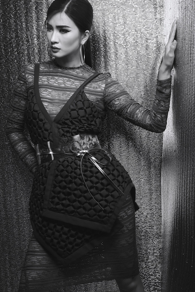 Bị ch&ecirc; xinh đẹp nhưng m&atilde;i mặc xấu, Kim Tuyến khoe v&ograve;ng 3 đẫy đ&agrave; - Ảnh 32.