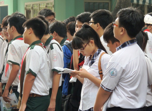TPHCM đang chờ quyết định cộng điểm khuyến khích vào lớp 10 - Ảnh 2. TPHCM đang chờ quyết định cộng điểm khuyến khích vào lớp 10 - Ảnh 2.