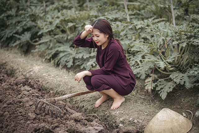 Xao xuyến vẻ đẹp của người con gái thôn quê - Ảnh 8. Xao xuyến vẻ đẹp của người con gái thôn quê - Ảnh 8.