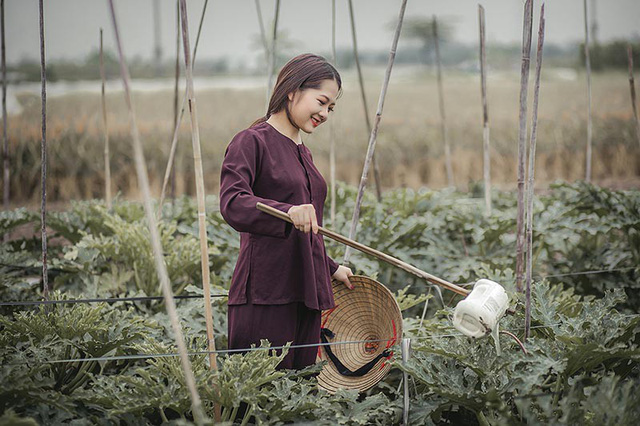 Xao xuyến vẻ đẹp của người con gái thôn quê - Ảnh 16. Xao xuyến vẻ đẹp của người con gái thôn quê - Ảnh 16.
