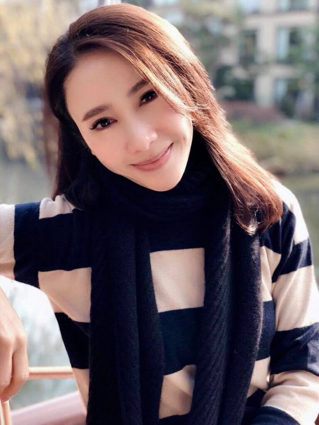 Nữ diễn vi&ecirc;n L&ecirc; Tư: &ldquo;T&igrave;nh y&ecirc;u c&oacute; thể rất đơn giản&rdquo; - Ảnh 12.