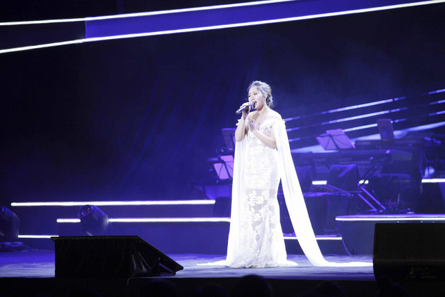 Đại nhạc hội tết An B&igrave;nh 2018: C&ugrave;ng sao Việt sải c&aacute;nh y&ecirc;u thương - Ảnh 8.