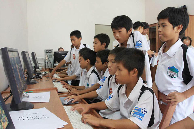 Cậu bé mắt híp đã dậy thì thành đội trưởng Xuân Trường của U23 thế nào? - Ảnh 12.