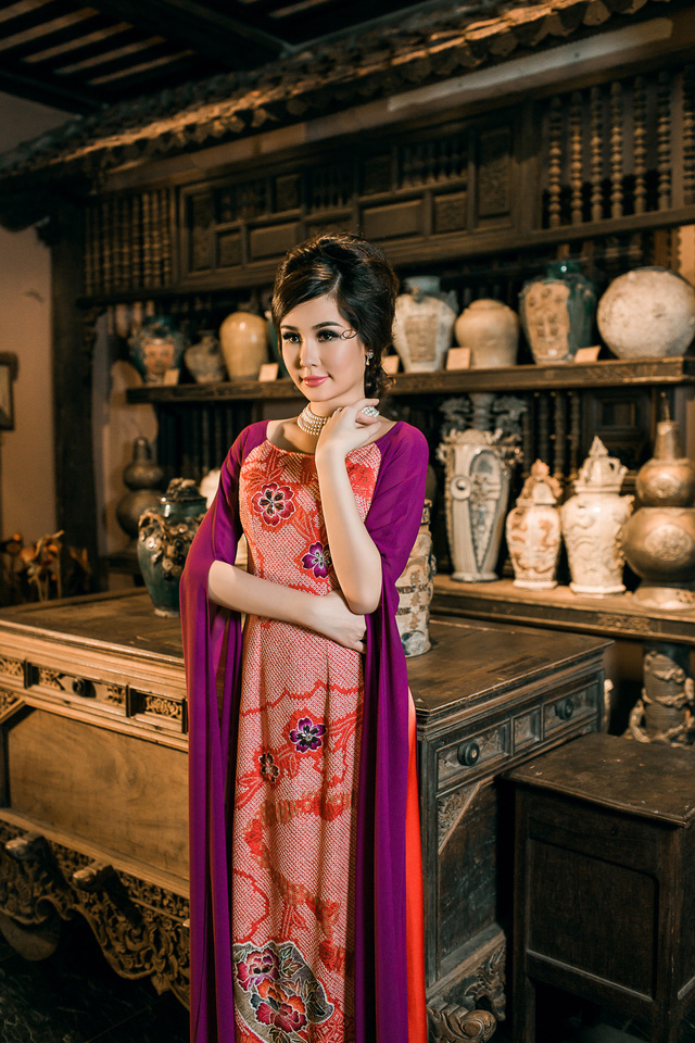 Lê Âu Ngân Anh “bung lụa” sau cú sốc bị đòi tước vương miện - Ảnh 4.