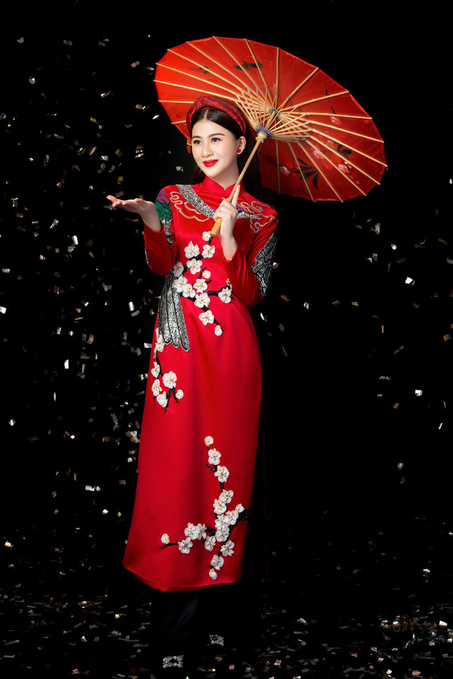 Ch&acirc;n d&agrave;i Việt gi&atilde;i b&agrave;y chuyện bị đại gia v&agrave; đồng nghiệp gạ t&igrave;nh đổi tiền - Ảnh 24.