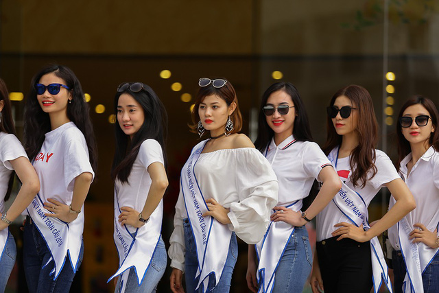 Nhan sắc Top 70 Hoa hậu biển hai miền lộ diện trước đêm Bán kết - Ảnh 4. Nhan sắc Top 70 Hoa hậu biển hai miền lộ diện trước đêm Bán kết - Ảnh 4.