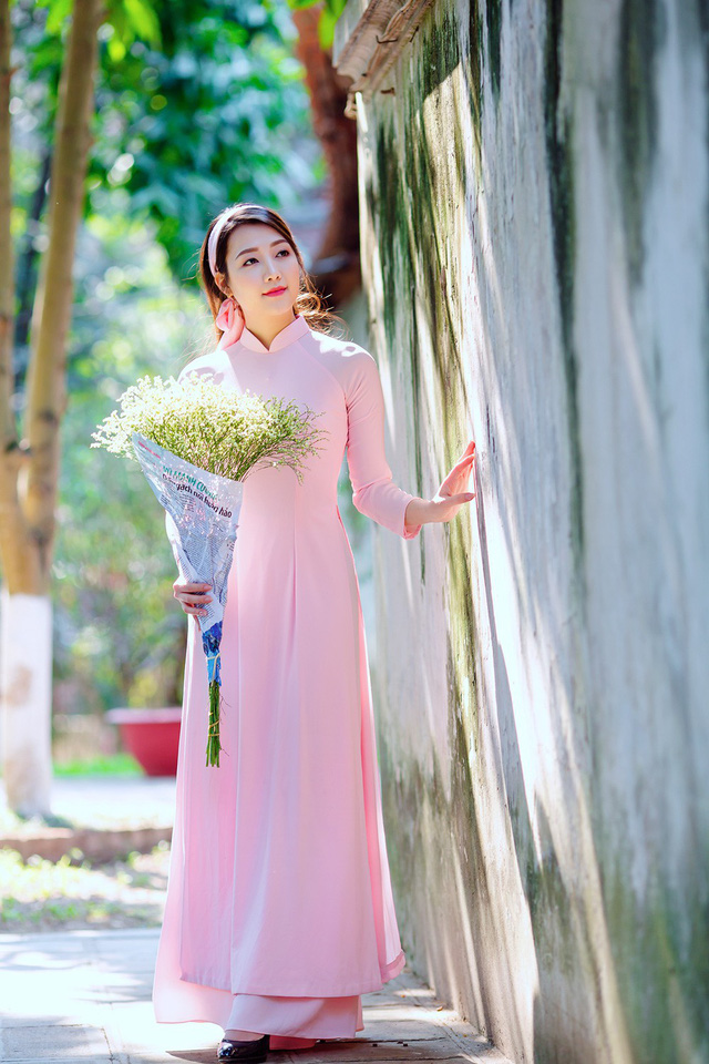 Vẻ đẹp dịu dàng của cô gái Hà thành trong những ngày nắng nhẹ - Ảnh 28.