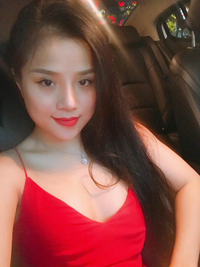 Hé lộ bạn gái siêu xinh của thủ môn Văn Lâm - Ảnh 20. Hé lộ bạn gái siêu xinh của thủ môn Văn Lâm - Ảnh 20.