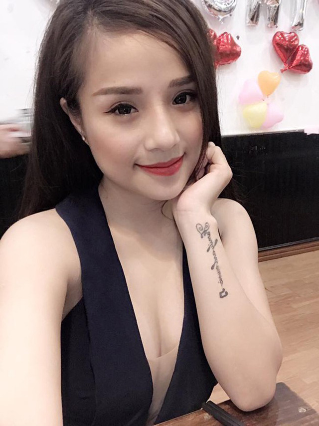 Hé lộ bạn gái siêu xinh của thủ môn Văn Lâm - Ảnh 24. Hé lộ bạn gái siêu xinh của thủ môn Văn Lâm - Ảnh 24.
