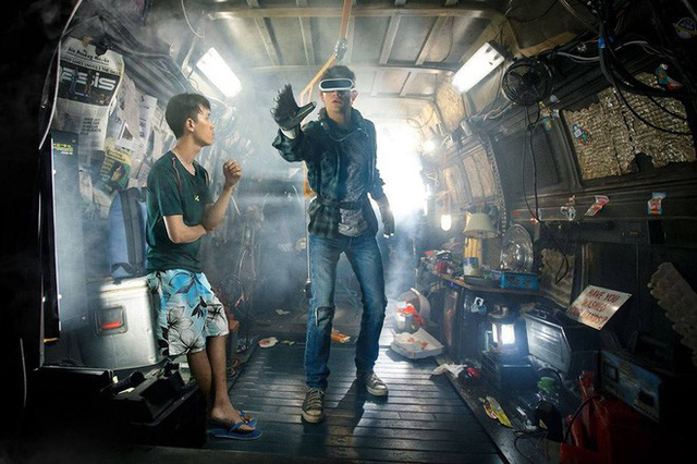 Tiết lộ về chàng trai Việt cầm dép “bắt nạt” các siêu anh hùng Hollywood - Ảnh 8. Tiết lộ về chàng trai Việt cầm dép “bắt nạt” các siêu anh hùng Hollywood - Ảnh 8.